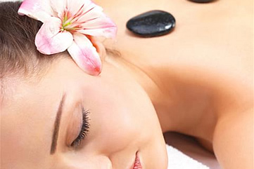 masaje con piedras, relajante